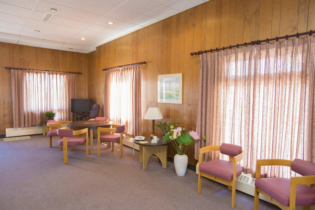 Motel Vaudreuil Екстериор снимка